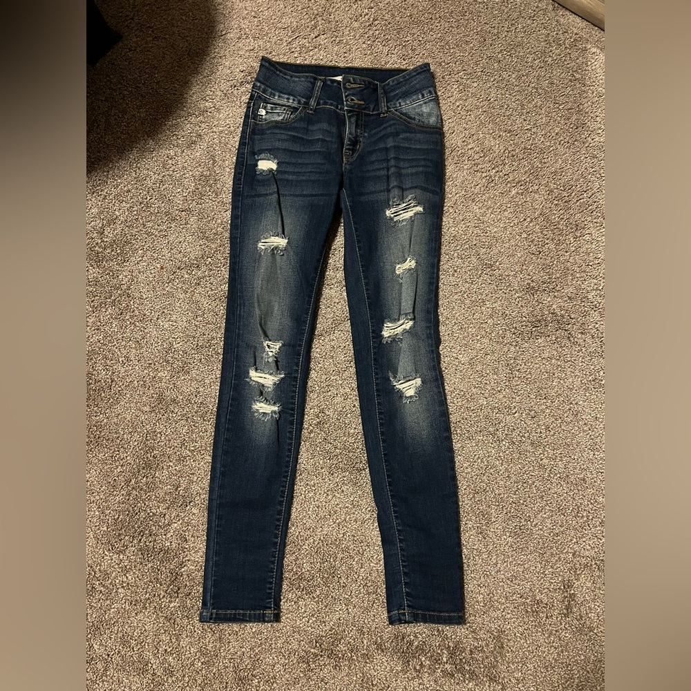 Kancan distressed skinny jeans